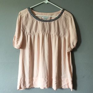 American Eagle flowy pink top
